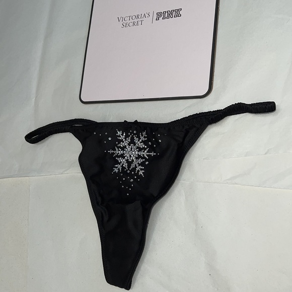 (L) Victoria's Secret Rhinestones Star VString Panty - Picture 3 of 14
